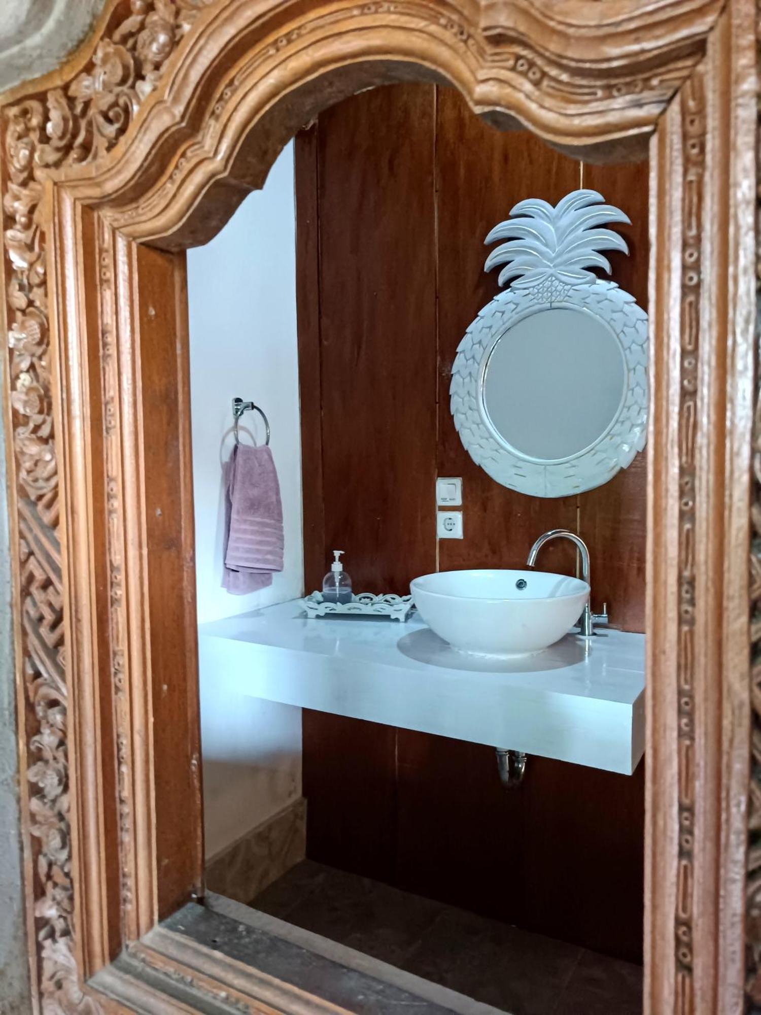 Отель Mandala Blu Wellness Убуд Экстерьер фото