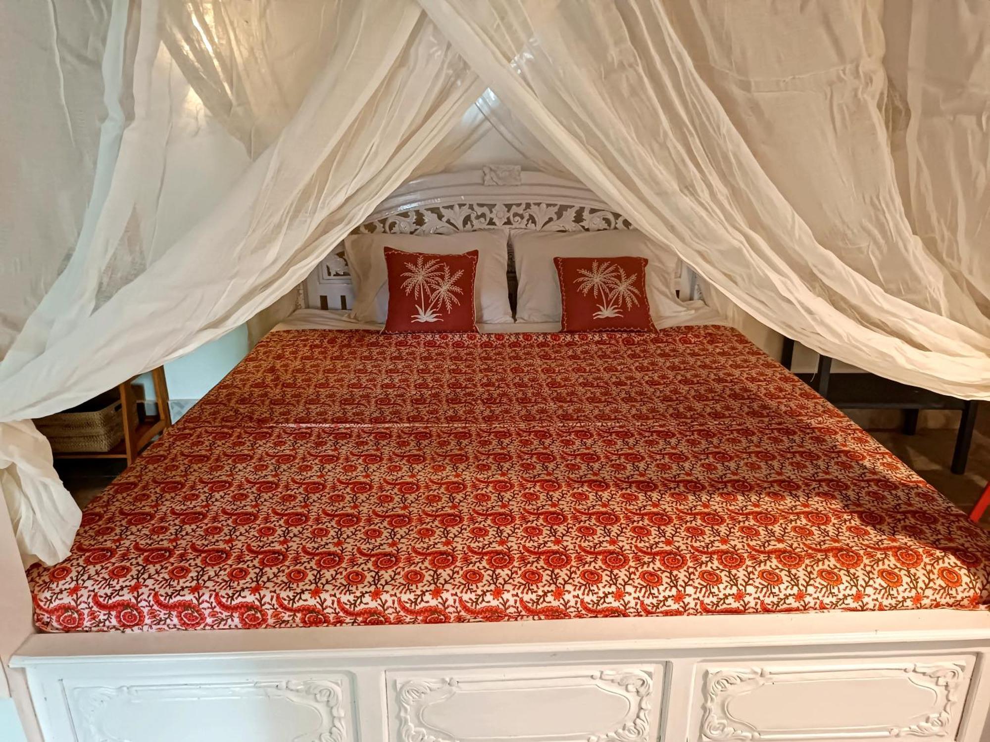 Отель Mandala Blu Wellness Убуд Экстерьер фото
